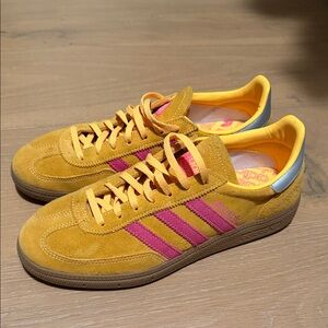 Adidas Spezial Sneakers